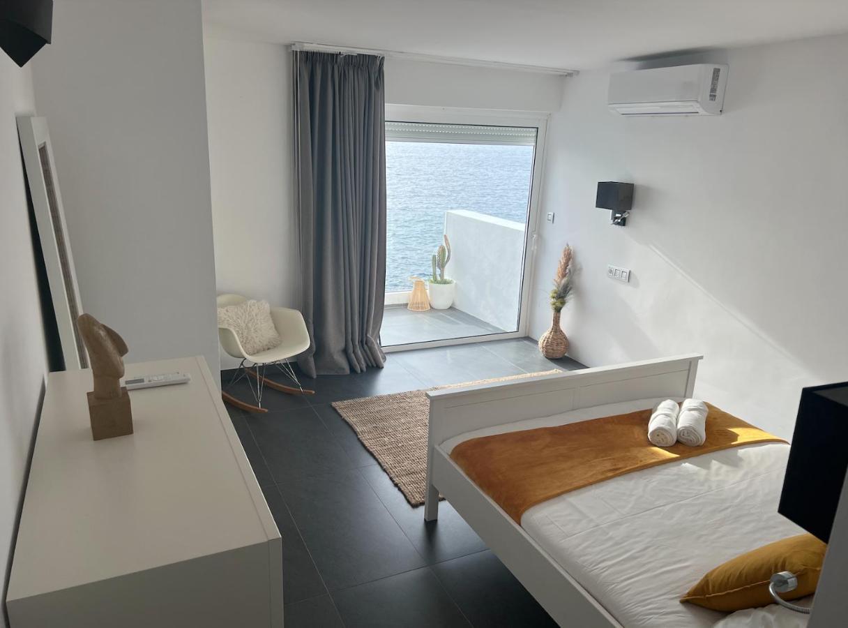 At The Ocean'S Edge Apartment Callao Salvaje Exterior photo